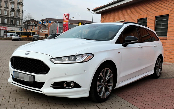 Ford Mondeo cena 67900 przebieg: 198978, rok produkcji 2018 z Wałbrzych małe 781